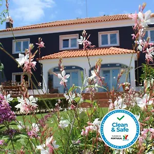 happysintra-guesthouse-by-casa-do-preto.hotels-lisbon-portugal.com/